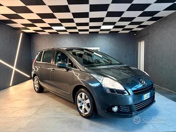 Peugeot 5008 1.6 HDi 112CV Tecno