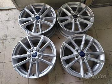 Cerchi in lega da 16 pollici per Ford focus