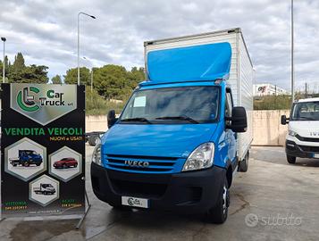 Iveco Daily 35C10 con box