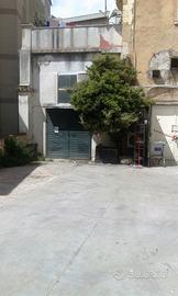 Via Sorso, locale di 150 mq con volte 6 metri