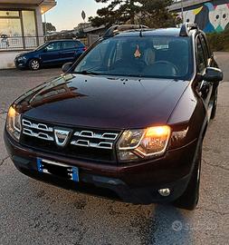Dacia Duster con seggiolino invalidi