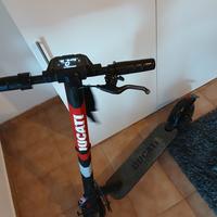 monopattino elettrico ducati pro 2 