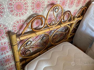 2 letti doghe e 1 materassi singoli