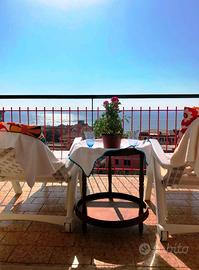 Attico esclusivo sul mare