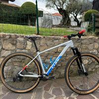 cube reaction pro mtb shimano