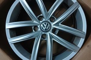 Cerchi wolvagen golf 7  205/55/16