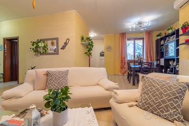 Quadrilocale con giardino privato - Urbino - Sasso