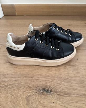 Scarpe nero giardini