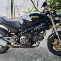 Ducati Monster 900M