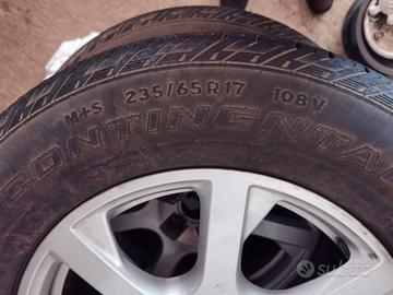 cerchi in lega più gomme 