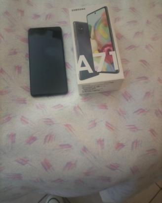 Samsung A71 