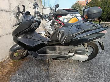 Honda pcx 125 - anno 2011 - pezzi di ricambio