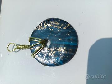 ciondolo in pasta polimerica e alluminio