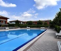 Splendido appartamento bilocale , piscina