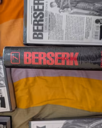 Berserk Deluxe Edition Vol. 1-10 (ENG) Sigillati