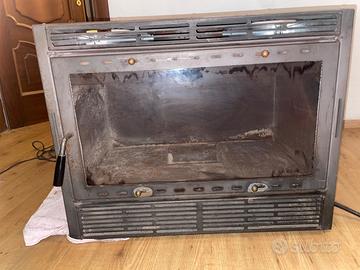 Termo camino a legna ventilato “MOLTO POTENTE”