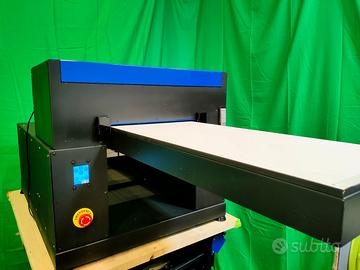 Stampante UV 6 o 8 Colori.