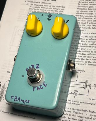 Fuzz Face clone, AC128, regolatore bias.