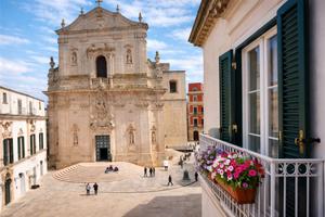 Puglia Martina Franca loft fronte cattedrale