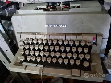 macchina scrivere remington olivetti everest