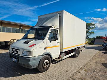 Iveco Daily SPONDA CARICATRICE CENTINA FIORI PATEN