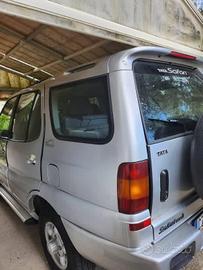 Tata safari