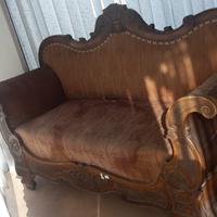 -DIVANO A BARCHETTA  DEL SECONDO QUARTO DELL' 800