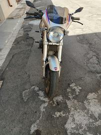 Ducati Monster 750