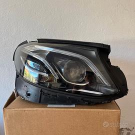 Faro Mercedes Classe E DX A213 906 48 04 KZ