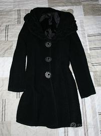 Cappotto in lana nero