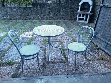 tavolino da giardino esterno