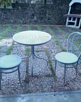 tavolino da giardino esterno