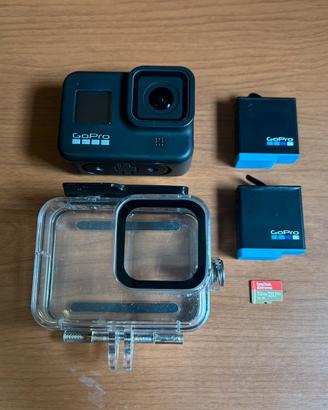 Actioncam GoPro HERO 8 Black + Accessori