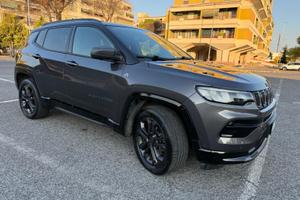 Jeep Compass 4XE Anniversary