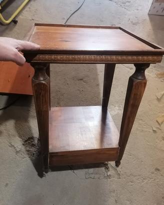 tavolino originale in arte povera 