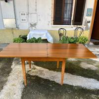 tavolo in legno allungabile