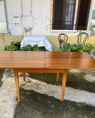 tavolo in legno allungabile 2 metri