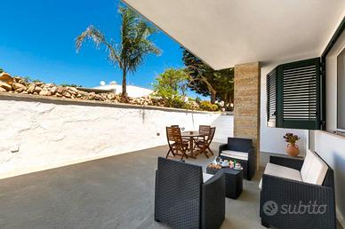 Moderno app. 4-5posti 150m da mare, Torre Suda