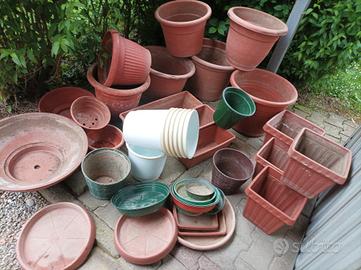 Vasi da giardinaggio x interno e esterno.