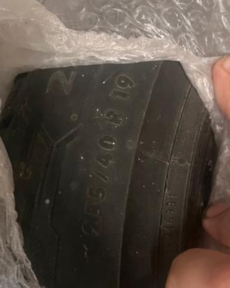 4 gomme 255/40 r19