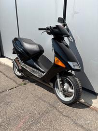 Aprilia sr orizzontale