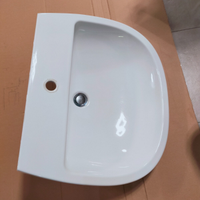 Lavabo con colonna sospesa