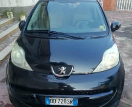 Peugeot 107 1000 benzina