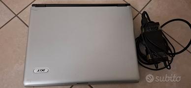 Notebook Acer Aspire 1360