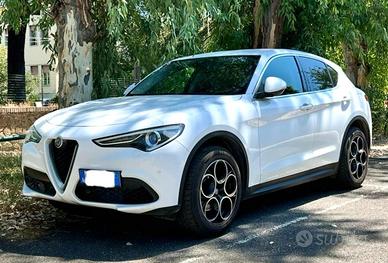 Alfa romeo stevio 2018 benzina 200cv