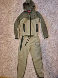 Tuta NIKE TECH completa taglia XS adulto