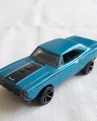 Hot Wheels Plymouth Road Runner Blu Metallizzato 