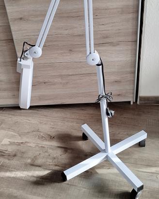 Lampada ingrandimento 