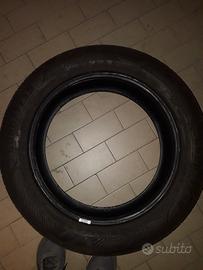 4 gomme estive Good Year 215/ 55/R18