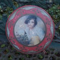 Scatola di latta inglese - ragazzo con coniglio